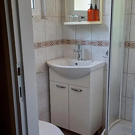 By The Sea Zaklopatica - - 13214 *