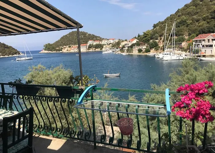 Appartamento By The Sea Zaklopatica - - 13214